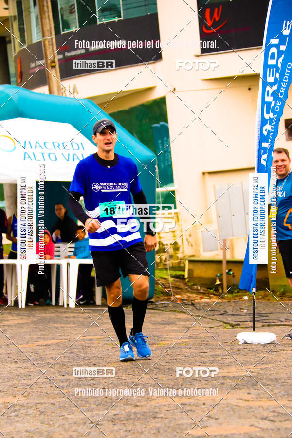 Buy your photos of the event2 Viacredi Alto Vale em Movimento on Fotop