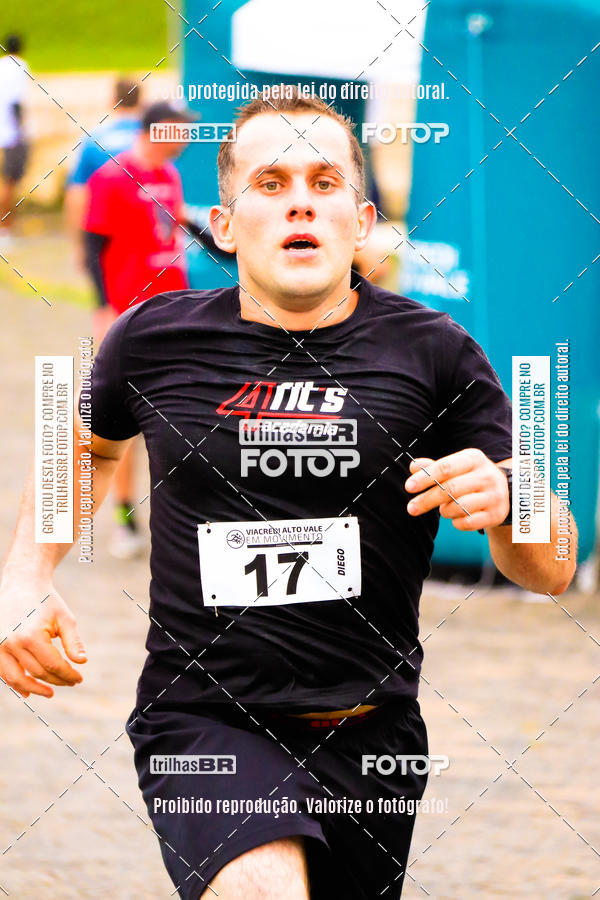 Buy your photos of the event2 Viacredi Alto Vale em Movimento on Fotop