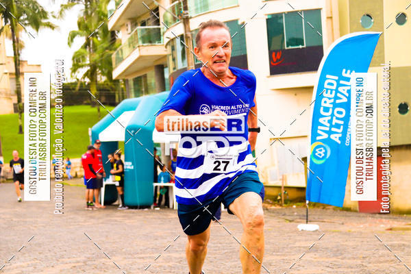 Buy your photos of the event2 Viacredi Alto Vale em Movimento on Fotop