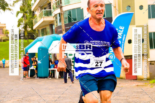 Buy your photos of the event2 Viacredi Alto Vale em Movimento on Fotop