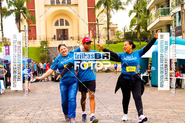 Buy your photos of the event2 Viacredi Alto Vale em Movimento on Fotop