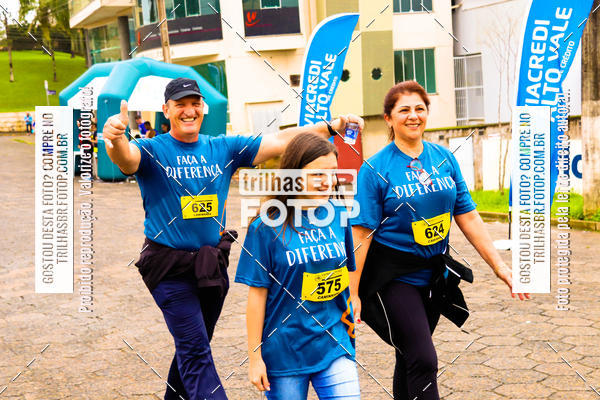 Buy your photos of the event2 Viacredi Alto Vale em Movimento on Fotop