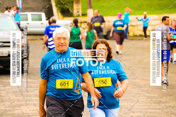 Buy your photos of the event2 Viacredi Alto Vale em Movimento on Fotop