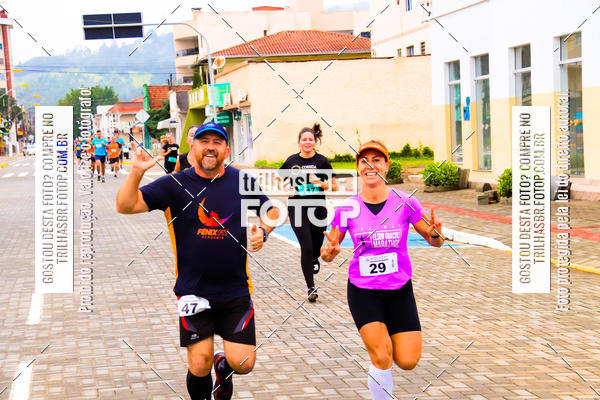 Buy your photos of the event2 Viacredi Alto Vale em Movimento on Fotop