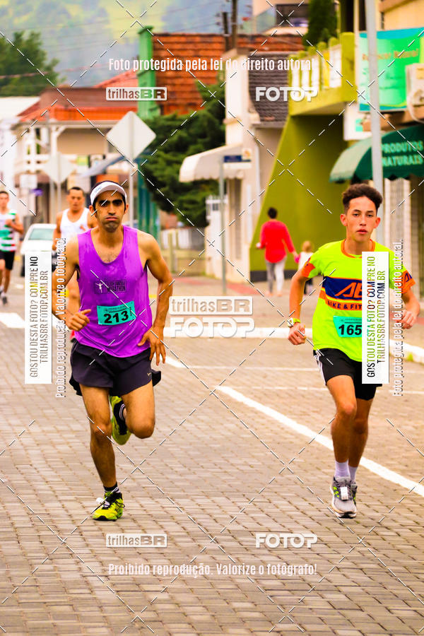 Buy your photos of the event2 Viacredi Alto Vale em Movimento on Fotop