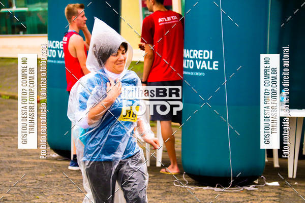 Buy your photos of the event2 Viacredi Alto Vale em Movimento on Fotop