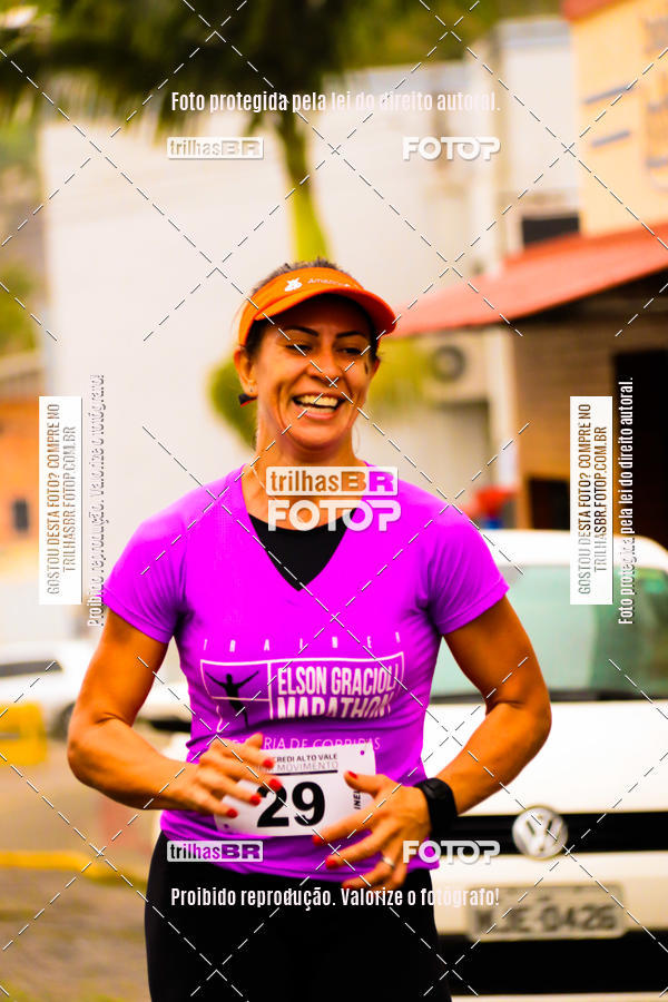 Buy your photos of the event2 Viacredi Alto Vale em Movimento on Fotop