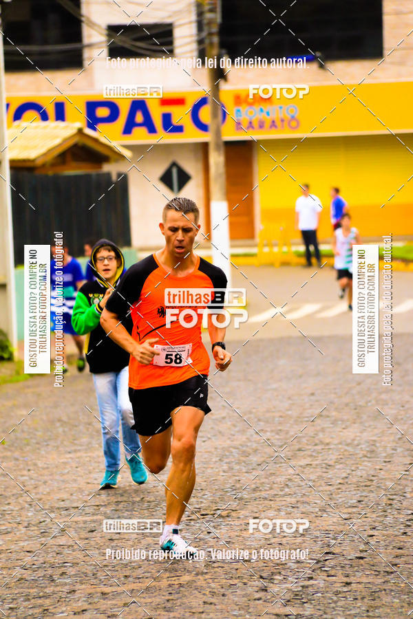 Buy your photos of the event2 Viacredi Alto Vale em Movimento on Fotop