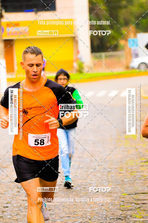 Buy your photos of the event2 Viacredi Alto Vale em Movimento on Fotop