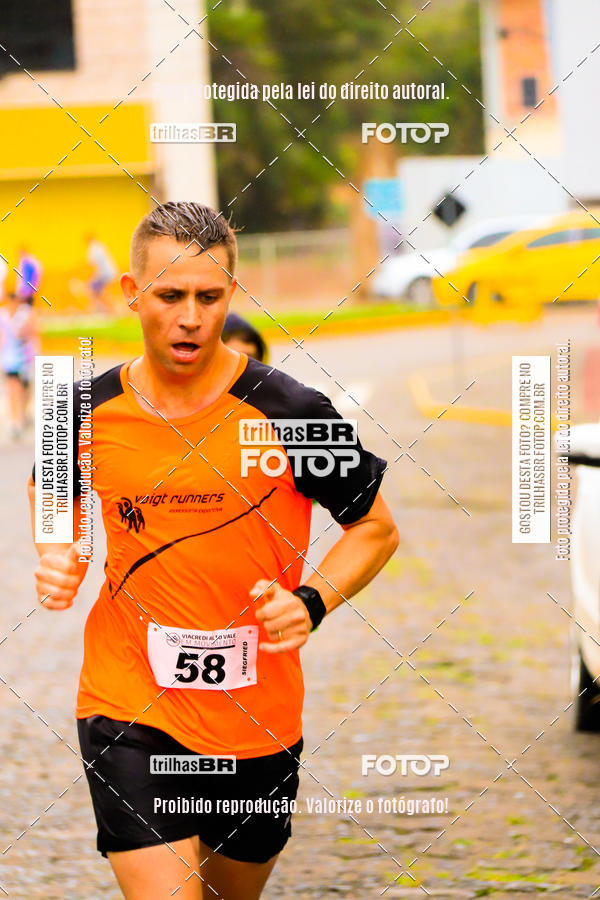 Buy your photos of the event2 Viacredi Alto Vale em Movimento on Fotop