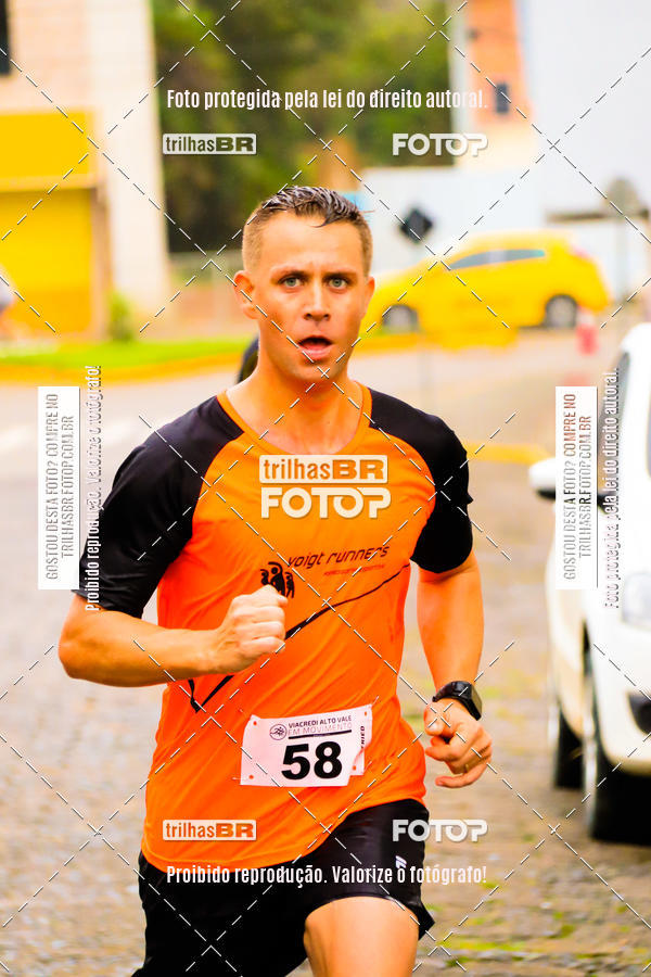 Buy your photos of the event2 Viacredi Alto Vale em Movimento on Fotop
