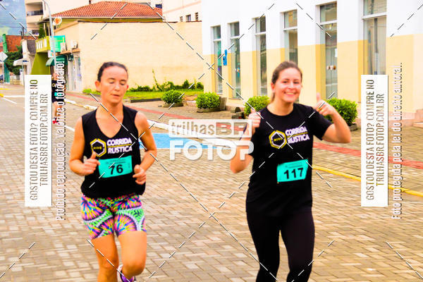 Buy your photos of the event2 Viacredi Alto Vale em Movimento on Fotop