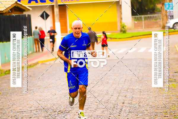 Buy your photos of the event2 Viacredi Alto Vale em Movimento on Fotop