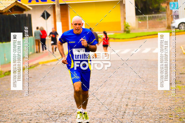 Buy your photos of the event2 Viacredi Alto Vale em Movimento on Fotop