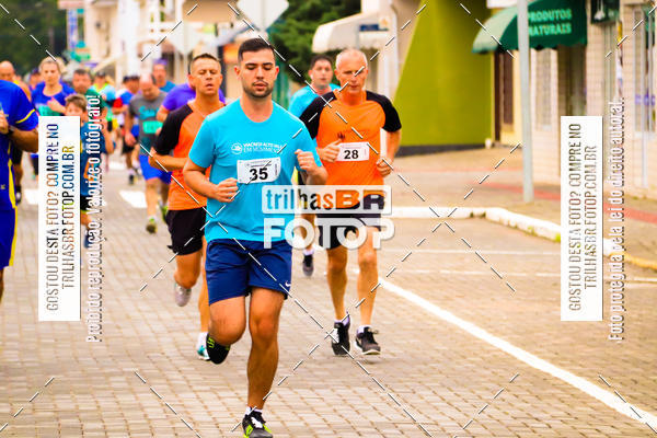 Buy your photos of the event2 Viacredi Alto Vale em Movimento on Fotop