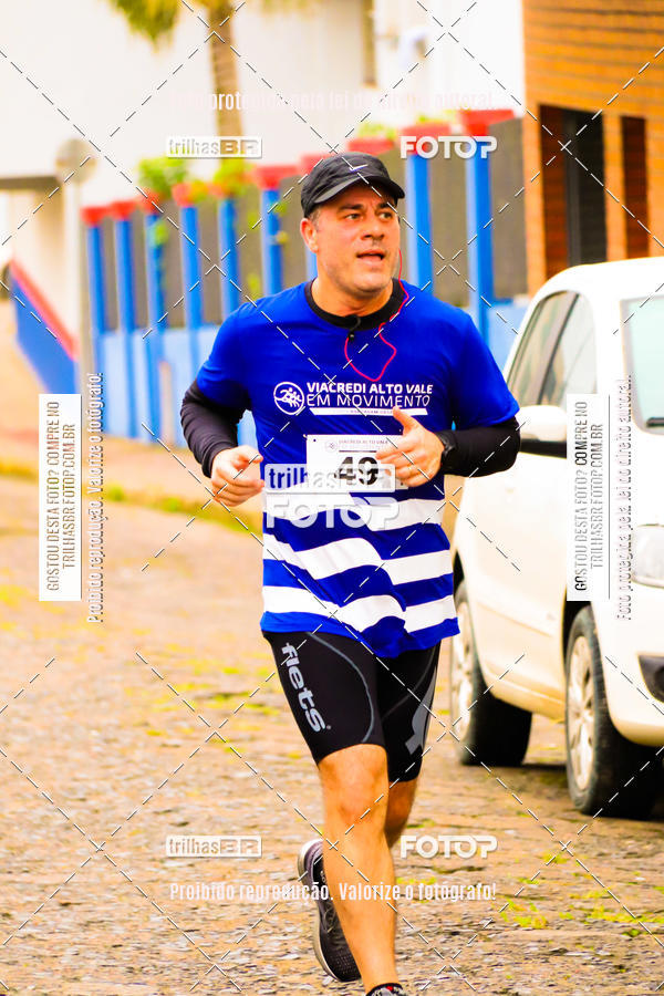 Buy your photos of the event2 Viacredi Alto Vale em Movimento on Fotop