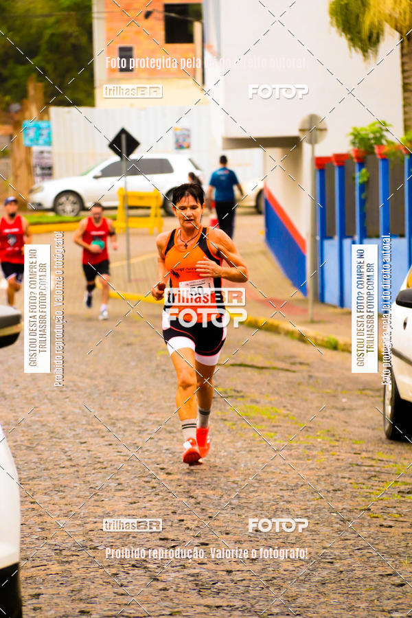 Buy your photos of the event2 Viacredi Alto Vale em Movimento on Fotop