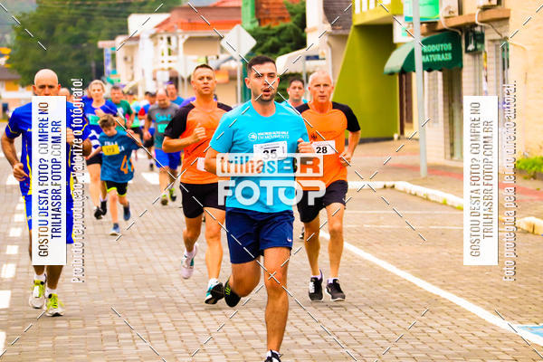 Buy your photos of the event2 Viacredi Alto Vale em Movimento on Fotop