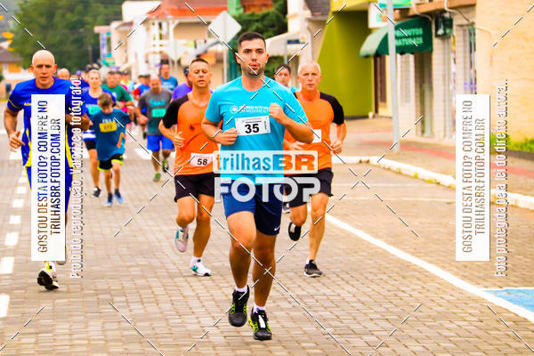 Buy your photos of the event2 Viacredi Alto Vale em Movimento on Fotop