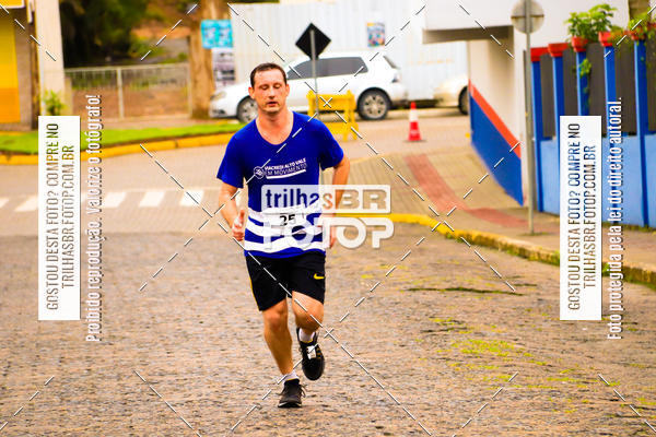 Buy your photos of the event2 Viacredi Alto Vale em Movimento on Fotop