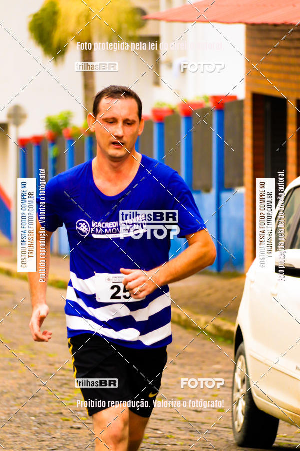 Buy your photos of the event2 Viacredi Alto Vale em Movimento on Fotop