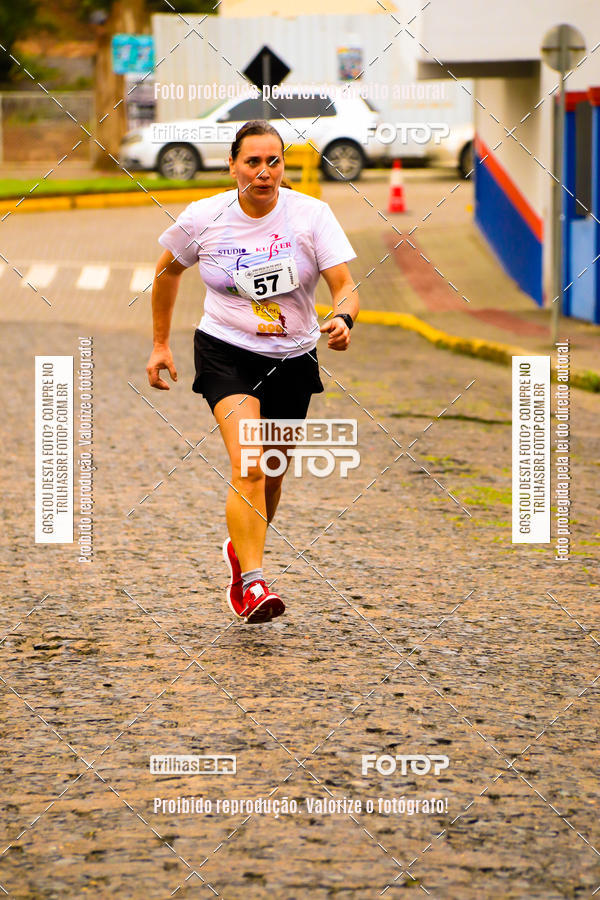 Buy your photos of the event2 Viacredi Alto Vale em Movimento on Fotop