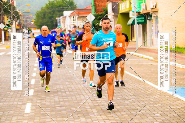 Buy your photos of the event2 Viacredi Alto Vale em Movimento on Fotop