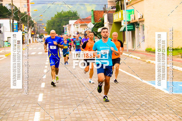 Buy your photos of the event2 Viacredi Alto Vale em Movimento on Fotop