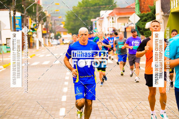 Buy your photos of the event2 Viacredi Alto Vale em Movimento on Fotop