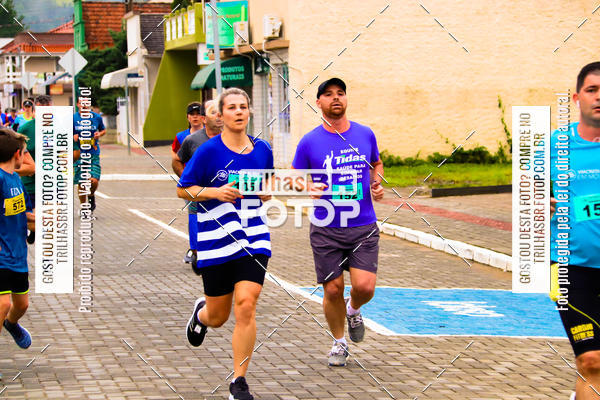 Buy your photos of the event2 Viacredi Alto Vale em Movimento on Fotop