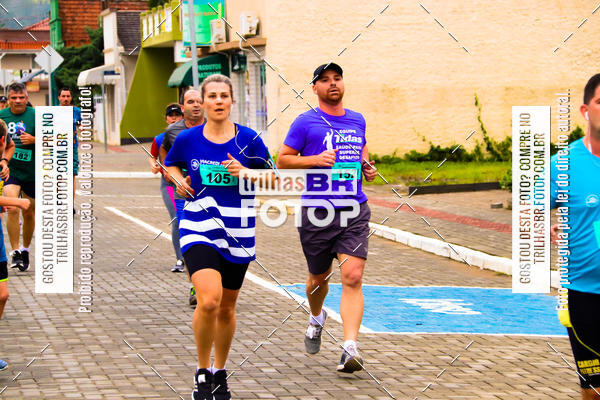 Buy your photos of the event2 Viacredi Alto Vale em Movimento on Fotop