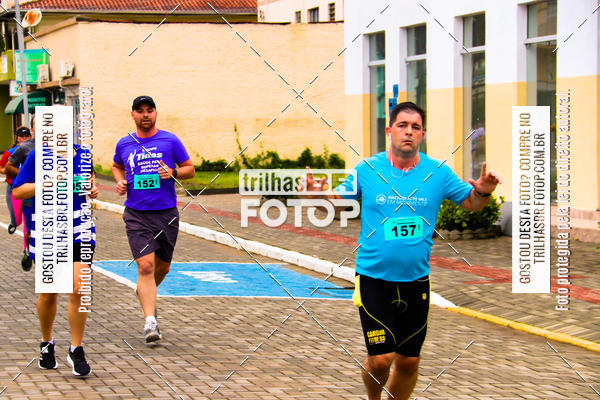 Buy your photos of the event2 Viacredi Alto Vale em Movimento on Fotop