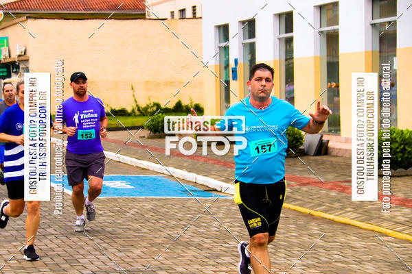 Buy your photos of the event2 Viacredi Alto Vale em Movimento on Fotop