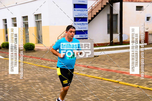 Buy your photos of the event2 Viacredi Alto Vale em Movimento on Fotop