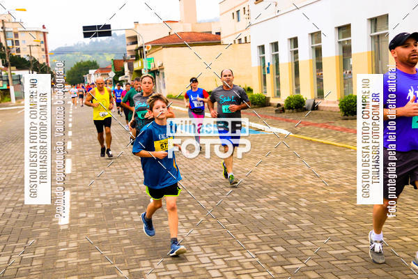 Buy your photos of the event2 Viacredi Alto Vale em Movimento on Fotop