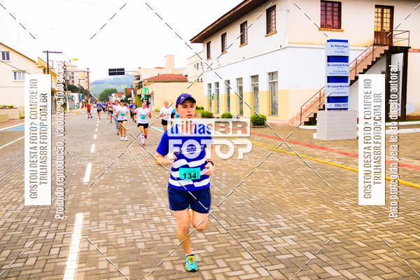 Buy your photos of the event2 Viacredi Alto Vale em Movimento on Fotop