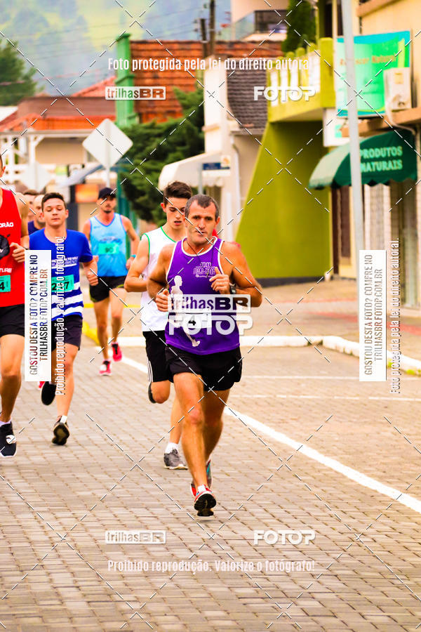 Buy your photos of the event2 Viacredi Alto Vale em Movimento on Fotop