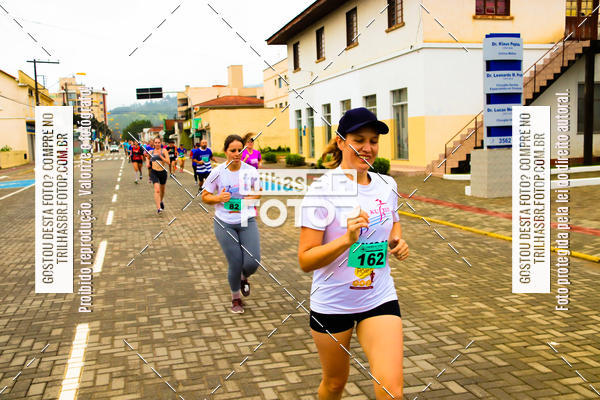 Buy your photos of the event2 Viacredi Alto Vale em Movimento on Fotop