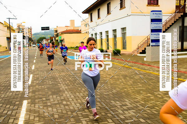 Buy your photos of the event2 Viacredi Alto Vale em Movimento on Fotop