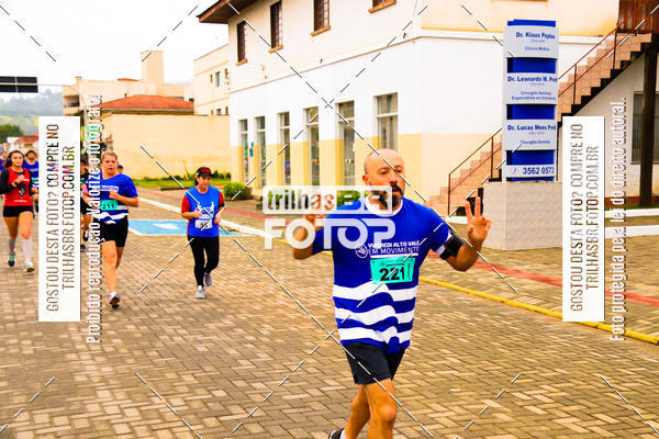 Buy your photos of the event2 Viacredi Alto Vale em Movimento on Fotop