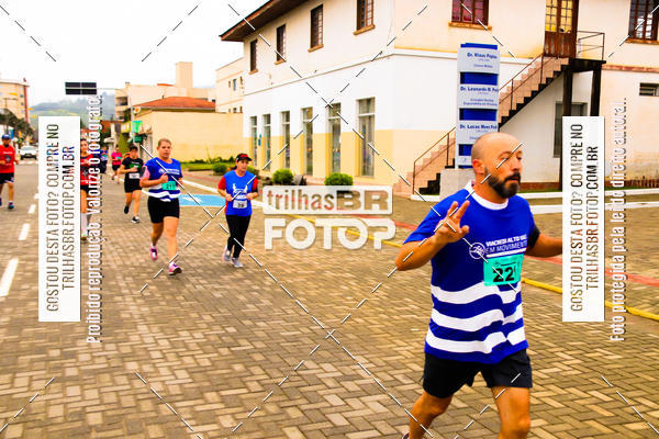 Buy your photos of the event2 Viacredi Alto Vale em Movimento on Fotop