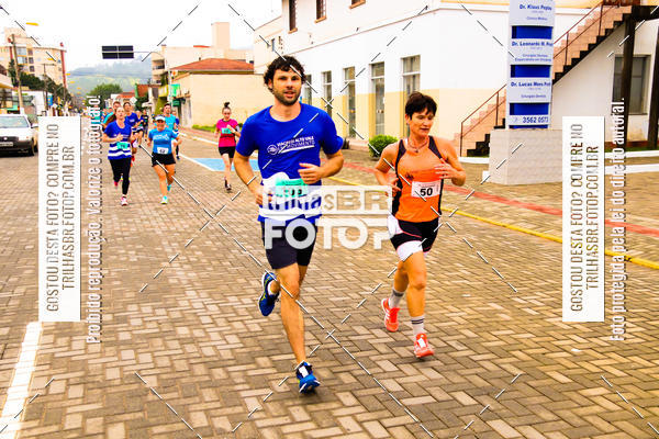 Buy your photos of the event2 Viacredi Alto Vale em Movimento on Fotop