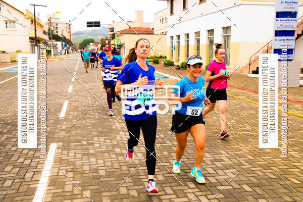 Buy your photos of the event2 Viacredi Alto Vale em Movimento on Fotop