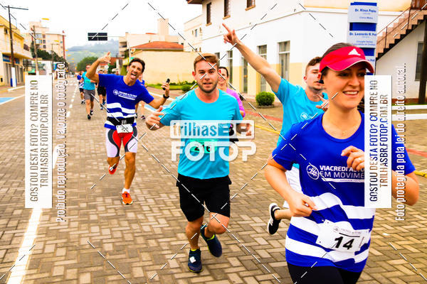 Buy your photos of the event2 Viacredi Alto Vale em Movimento on Fotop