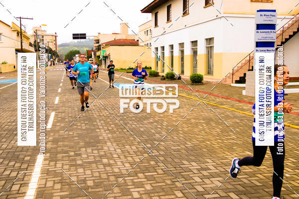 Buy your photos of the event2 Viacredi Alto Vale em Movimento on Fotop