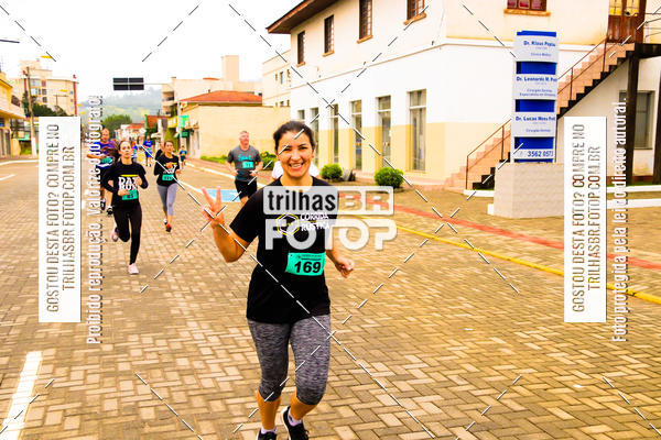 Buy your photos of the event2 Viacredi Alto Vale em Movimento on Fotop