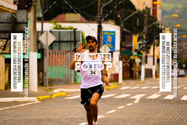 Buy your photos of the event2 Viacredi Alto Vale em Movimento on Fotop