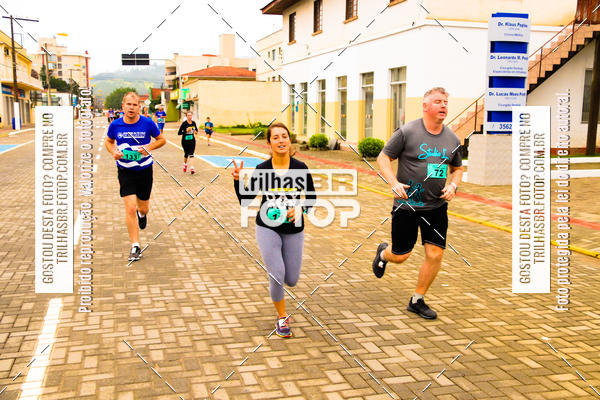 Buy your photos of the event2 Viacredi Alto Vale em Movimento on Fotop