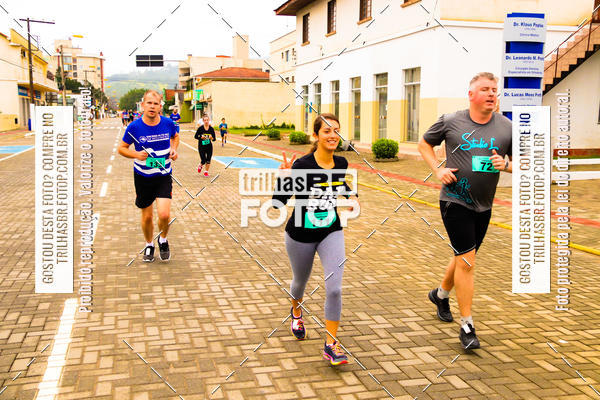 Buy your photos of the event2 Viacredi Alto Vale em Movimento on Fotop