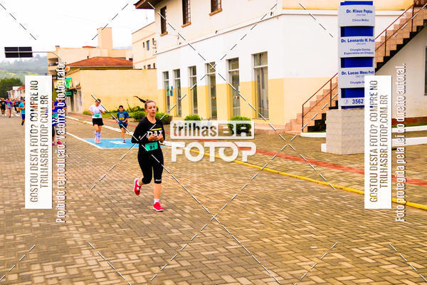 Buy your photos of the event2 Viacredi Alto Vale em Movimento on Fotop